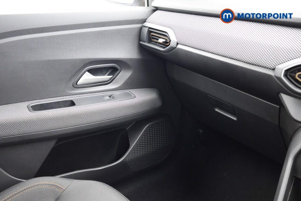 Dacia Sandero Stepway Expression Manual Petrol Hatchback - Stock Number (1619089) - 8th supplementary image