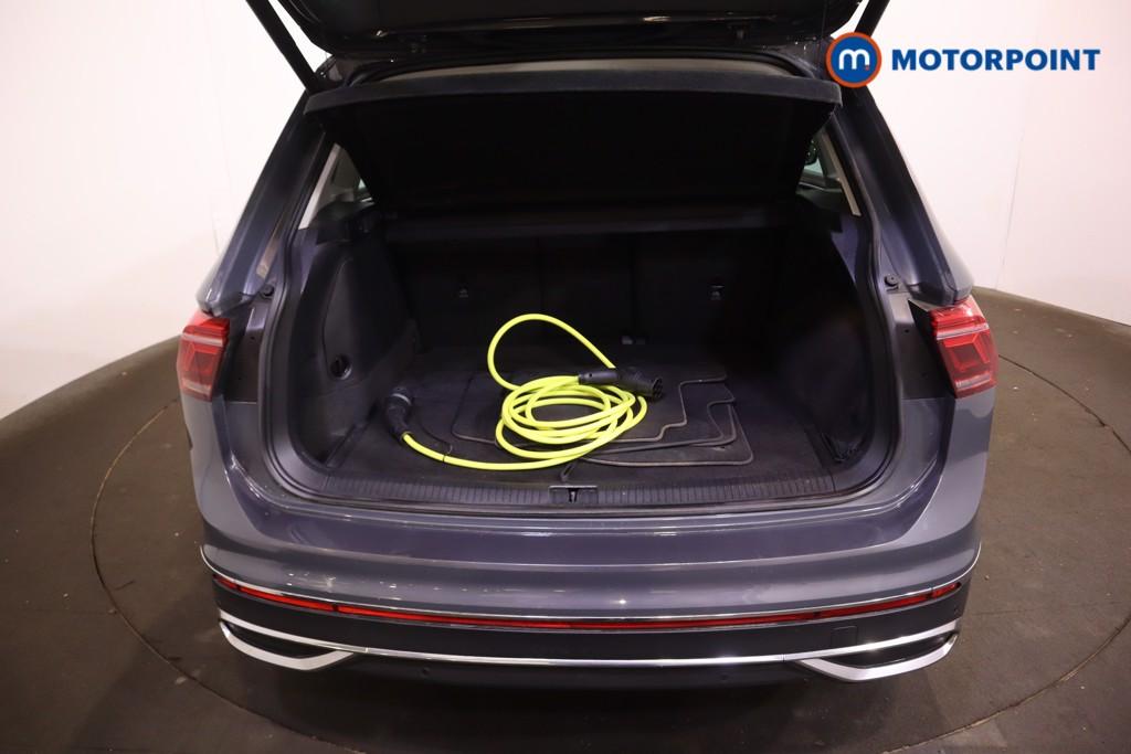 Volkswagen Tiguan Elegance Automatic Petrol Plug-In Hybrid SUV - Stock Number (1625292) - 8th supplementary image
