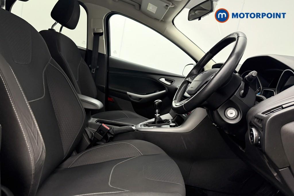 Ford Focus Zetec Edition Manual Petrol Hatchback - Stock Number (1625630) - 8th supplementary image
