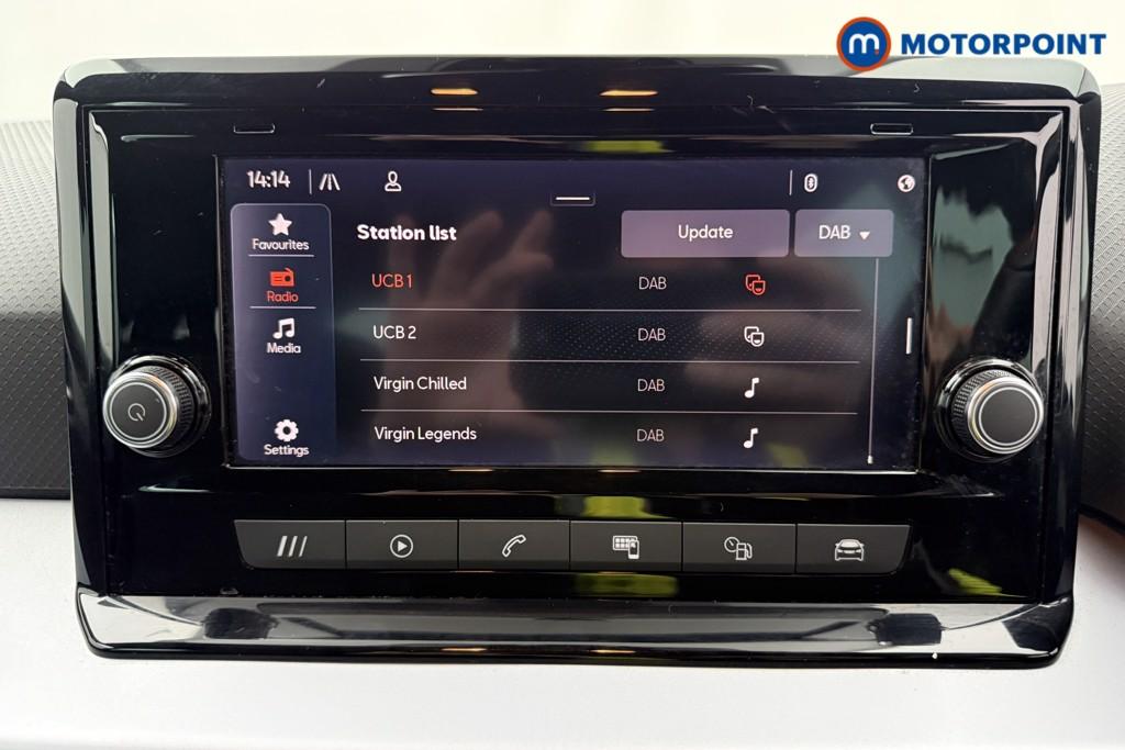 Seat Arona Fr Edition Manual Petrol SUV - Stock Number (1623839) - 8th supplementary image