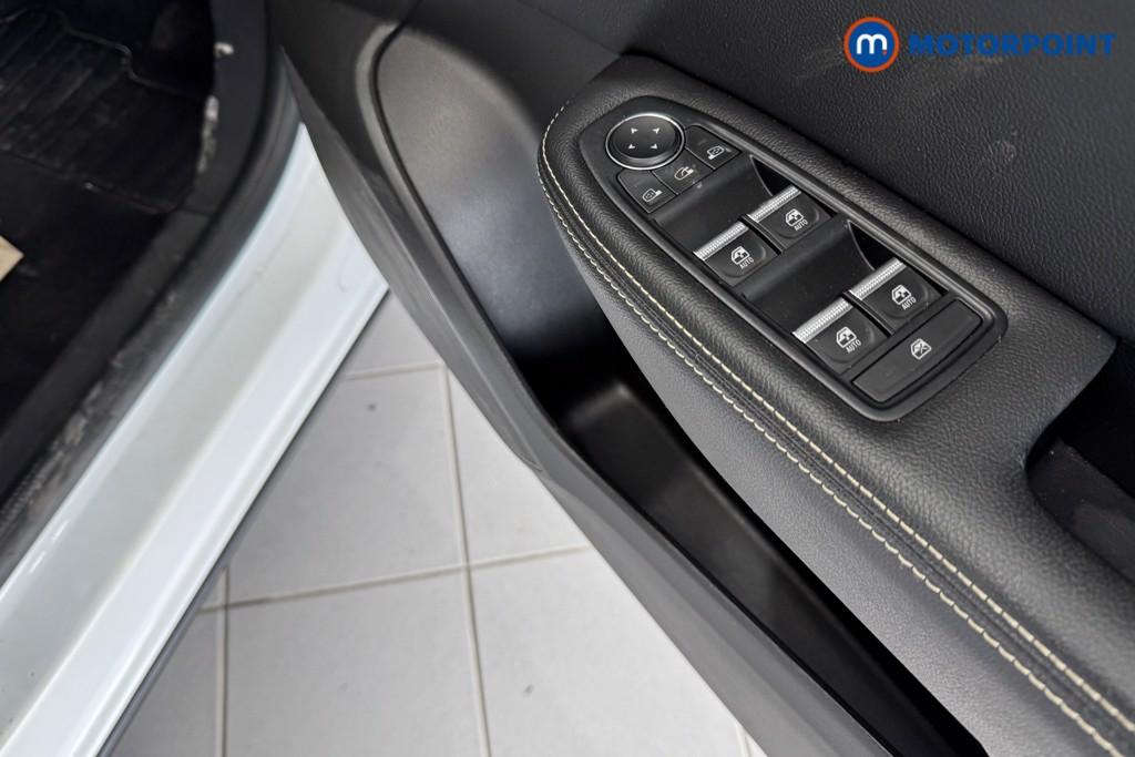 Renault Arkana Techno Automatic Petrol-Electric Hybrid SUV - Stock Number (1620764) - 8th supplementary image