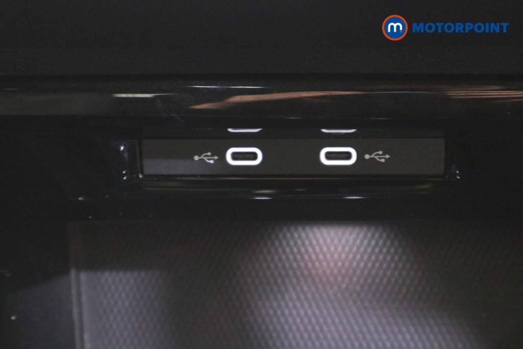 Volkswagen Golf Style Automatic Petrol Hatchback - Stock Number (1612108) - 8th supplementary image