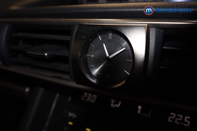 Lexus IS 300H 4Dr Cvt Auto Comfort Pack Automatic Petrol-Electric Hybrid Saloon - Stock Number (1624194) - 8th supplementary image