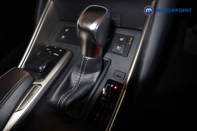 Lexus IS 300H 4Dr Cvt Auto Comfort Pack Automatic Petrol-Electric Hybrid Saloon - Stock Number (1624194) - 13th supplementary image