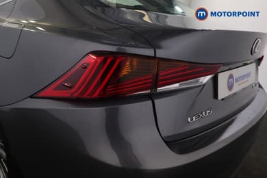 Lexus IS 300H 4Dr Cvt Auto Comfort Pack Automatic Petrol-Electric Hybrid Saloon - Stock Number (1624194) - 34th supplementary image