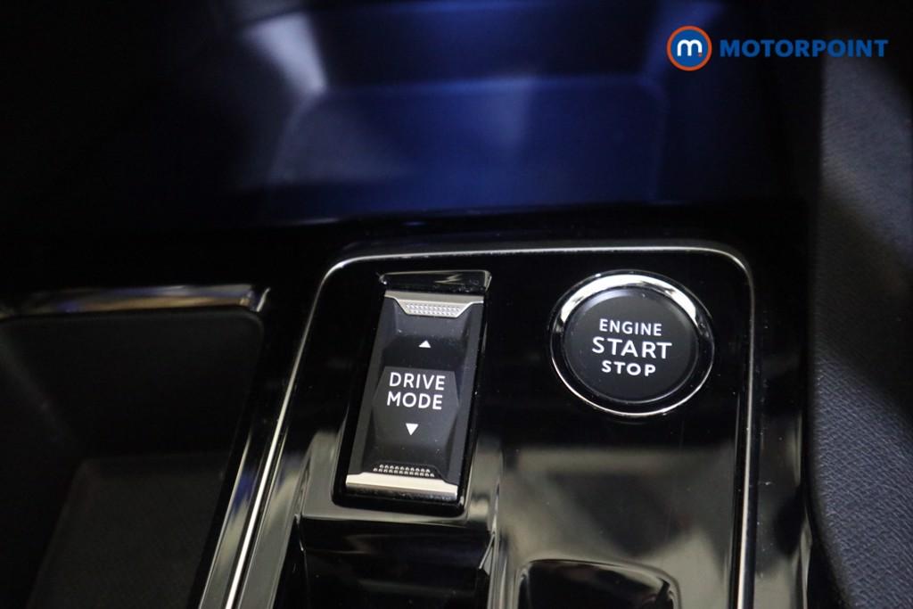 Peugeot 3008 Allure Automatic Petrol Plug-In Hybrid SUV - Stock Number (1610616) - 8th supplementary image