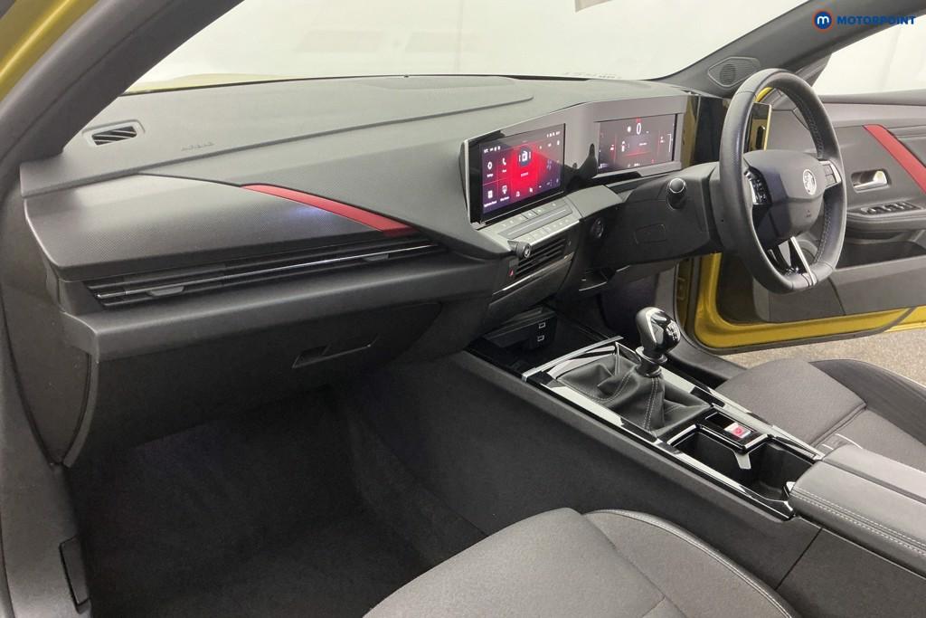 Vauxhall Astra Gs Line Manual Petrol Hatchback - Stock Number (1631321) - 8th supplementary image