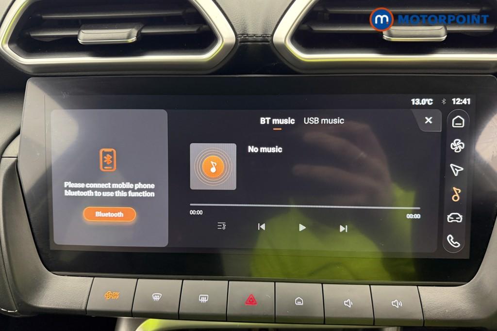 Mg Motor Uk ZS Trophy Automatic Petrol-Electric Hybrid SUV - Stock Number (1617733) - 8th supplementary image