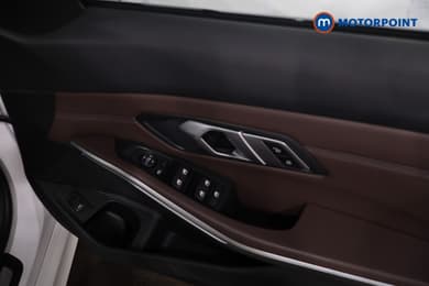 BMW 3 Series Sport Automatic Petrol Estate - Stock Number (1634164) - 26th supplementary image