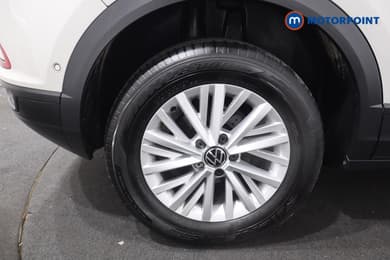 Volkswagen T-Roc Life Automatic Petrol SUV - Stock Number (1629035) - 29th supplementary image