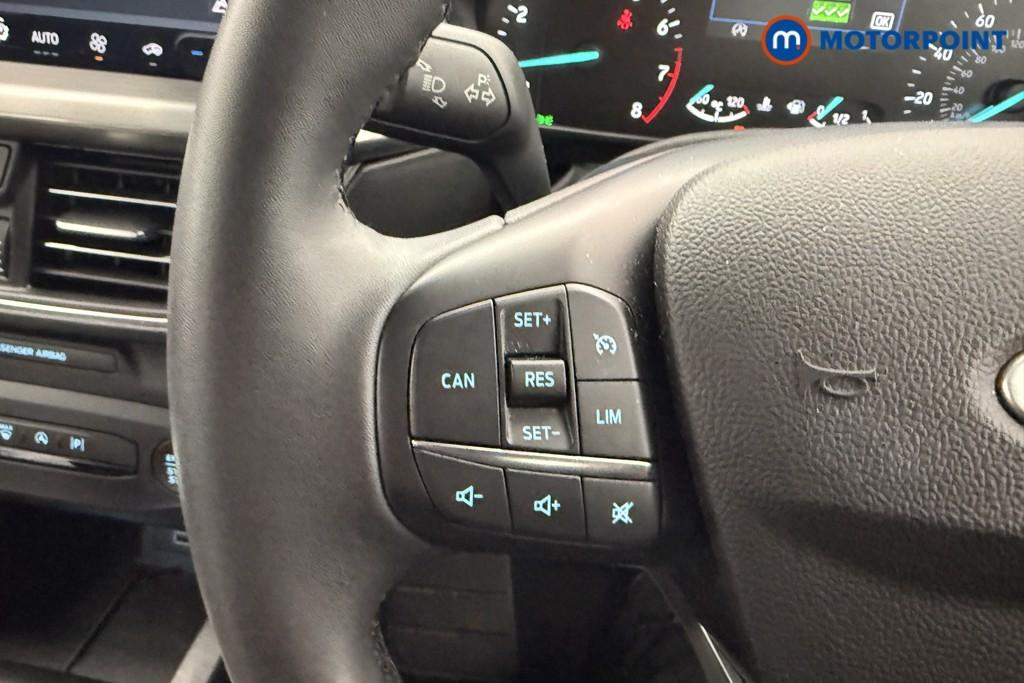 Ford Focus Titanium Automatic Petrol Hatchback - Stock Number (1634554) - 8th supplementary image