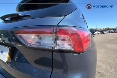 Ford Kuga Vignale Manual Petrol SUV - Stock Number (1629774) - 38th supplementary image