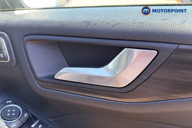 Ford Kuga Vignale Manual Petrol SUV - Stock Number (1629774) - 42nd supplementary image