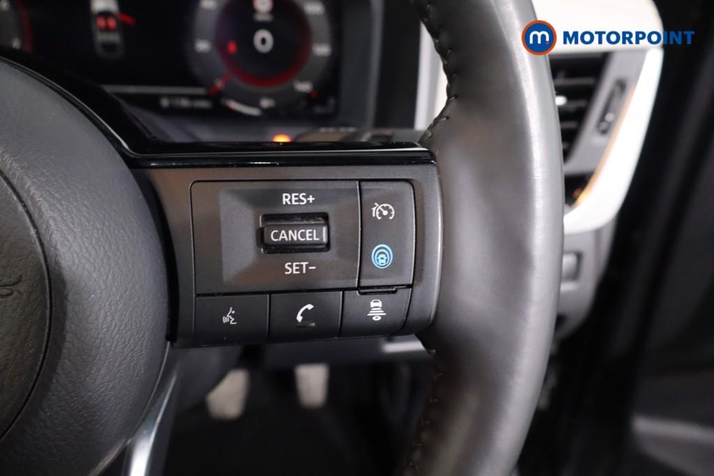 Nissan Qashqai Tekna Manual Petrol SUV - Stock Number (1642151) - 8th supplementary image