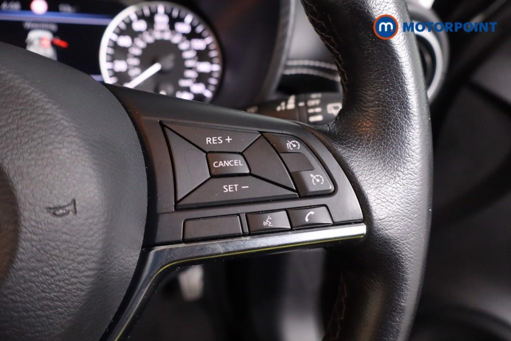 Nissan Juke N-Connecta Manual Petrol SUV - Stock Number (1642487) - 8th supplementary image