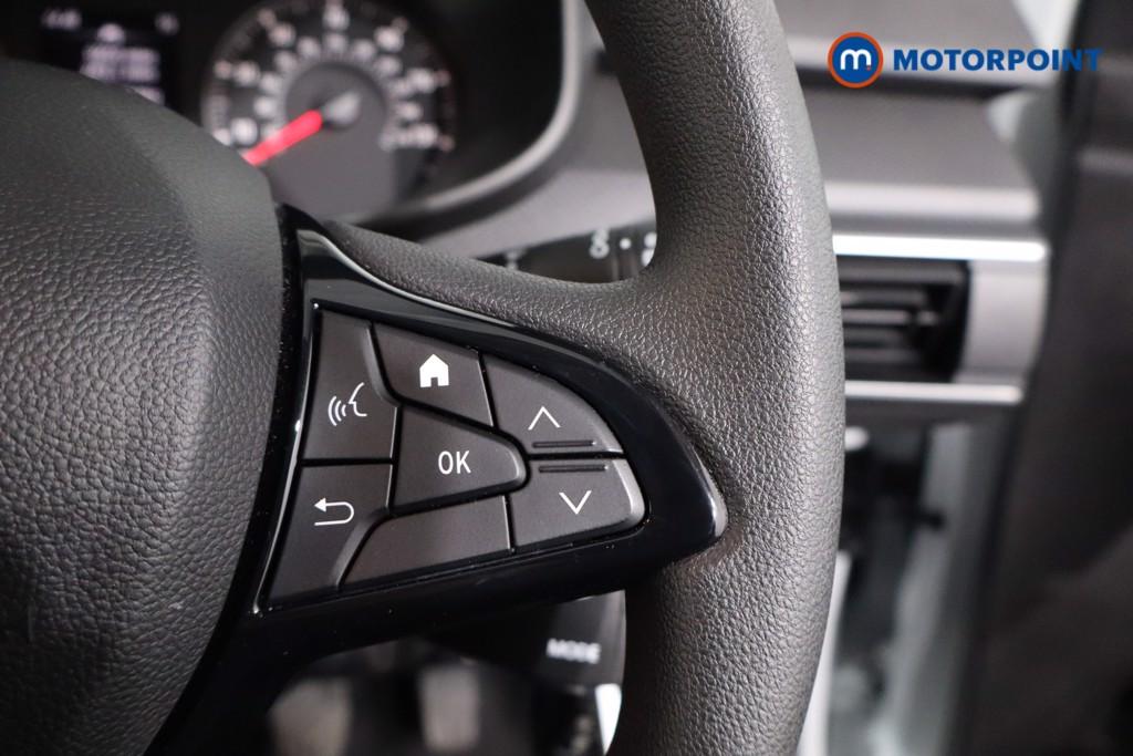 Dacia Sandero Essential Manual Petrol Hatchback - Stock Number (1642531) - 8th supplementary image