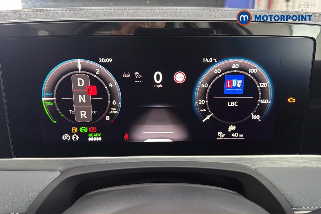 Volkswagen Passat Life Automatic Petrol Plug-In Hybrid Estate - Stock Number (1632883) - 8th supplementary image