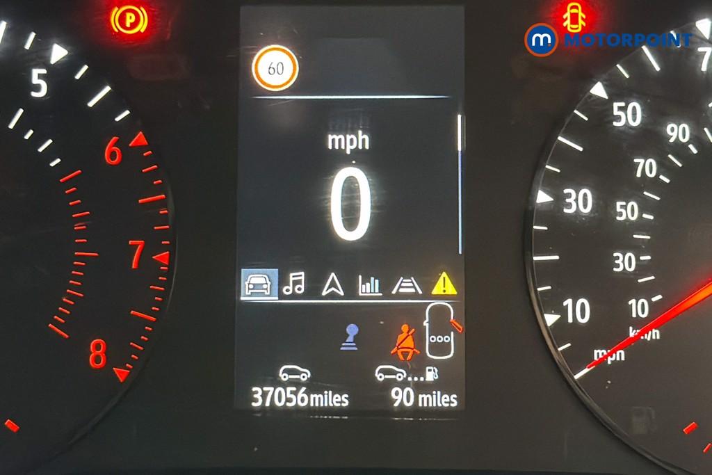 Renault Captur Limited Manual Petrol SUV - Stock Number (1638697) - 8th supplementary image