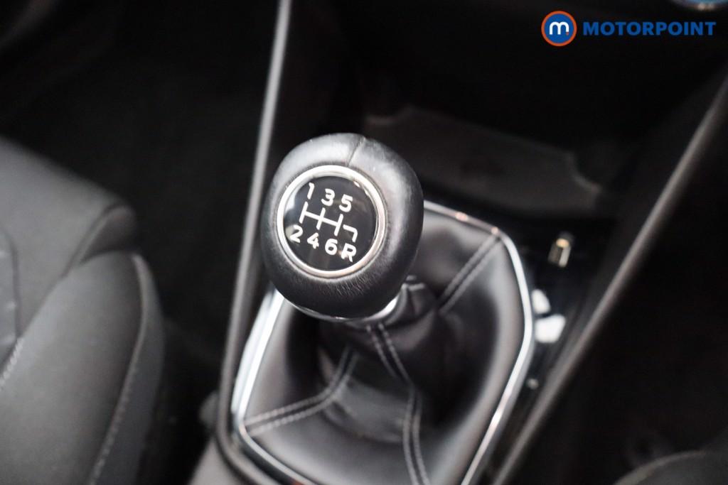 Ford Fiesta Titanium Manual Petrol Hatchback - Stock Number (1643193) - 8th supplementary image