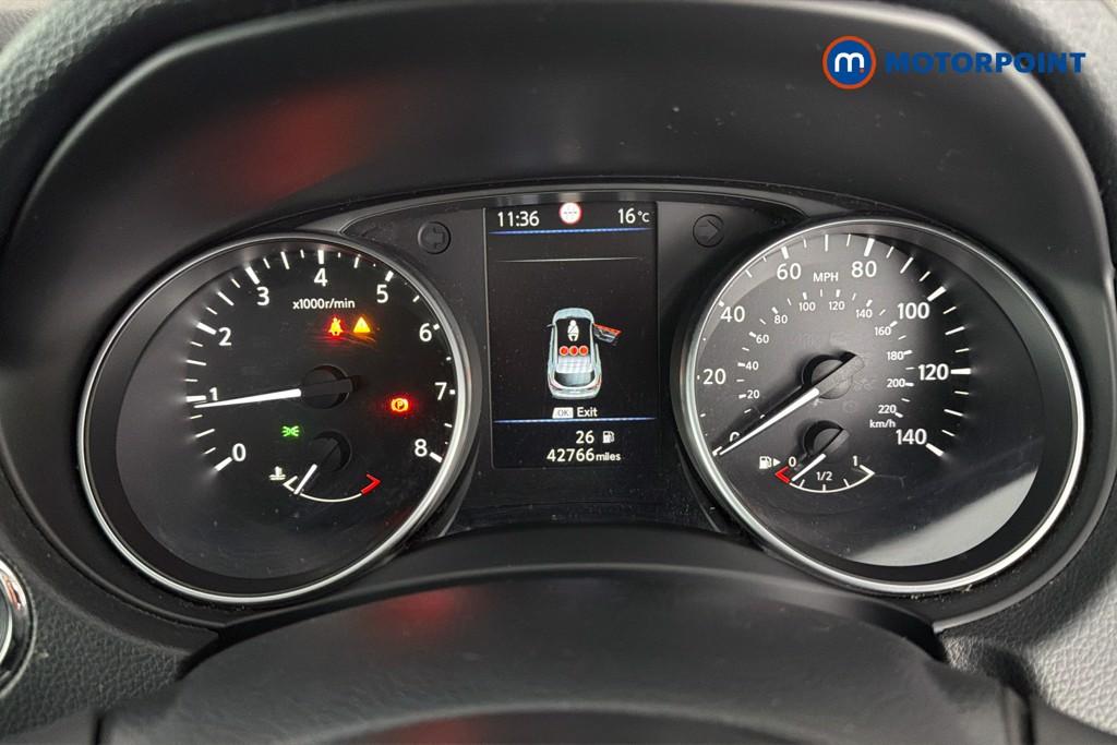 Nissan Qashqai N-Motion Manual Petrol SUV - Stock Number (1638625) - 8th supplementary image