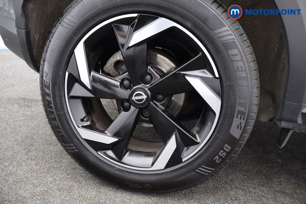 Nissan Juke N-Connecta Manual Petrol SUV - Stock Number (1642361) - 8th supplementary image