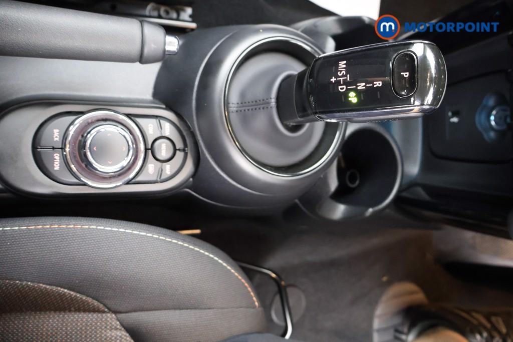 Mini Hatchback Cooper Classic Automatic Petrol Hatchback - Stock Number (1646283) - 8th supplementary image