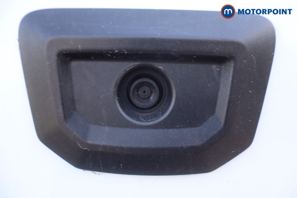 Ford Transit Limited Automatic Diesel Medium Roof Van - Stock Number (1611386) - 8th supplementary image