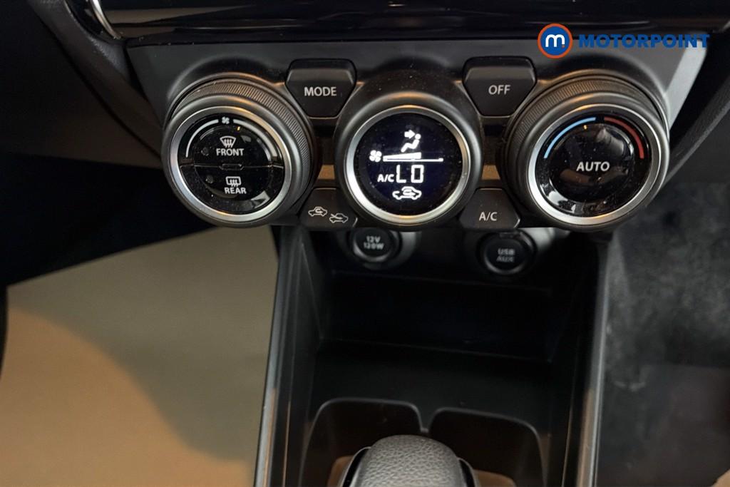 Suzuki Swift SZ5 Automatic Petrol Hatchback - Stock Number (1645605) - 12th supplementary image
