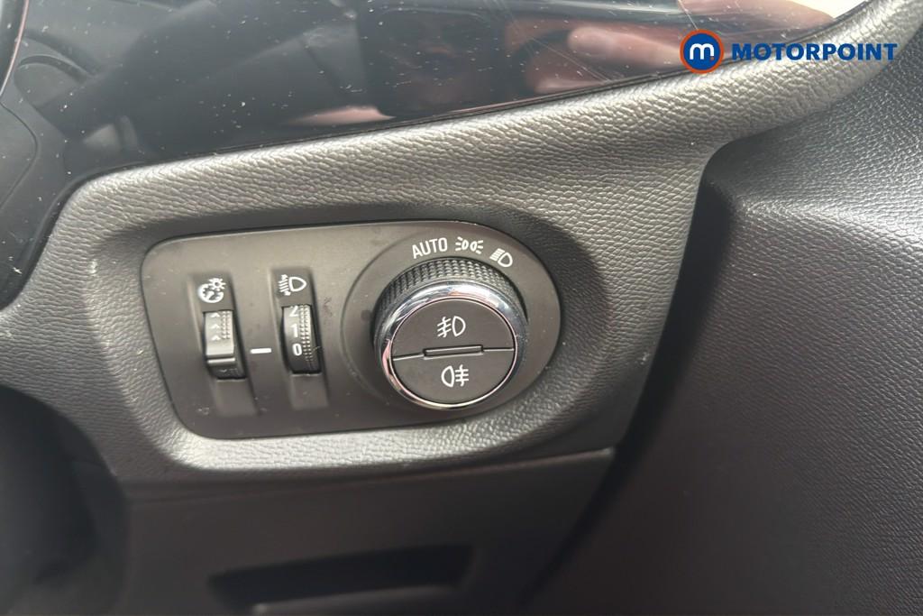 Vauxhall Corsa GS Manual Petrol Hatchback - Stock Number (1641460) - 18th supplementary image
