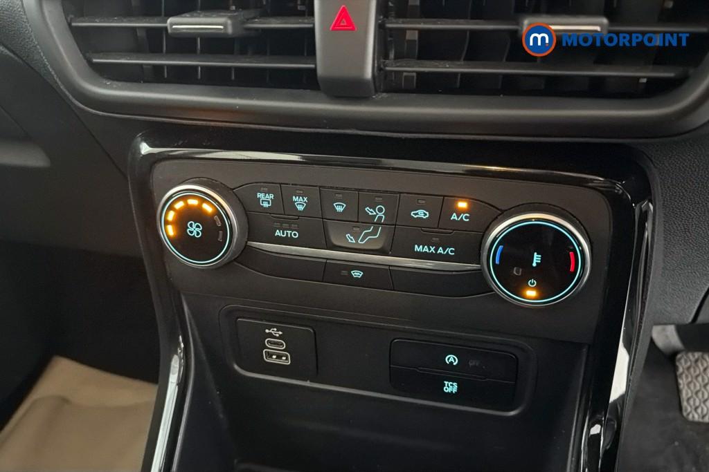 Ford Ecosport Titanium Manual Petrol SUV - Stock Number (1642073) - 12th supplementary image