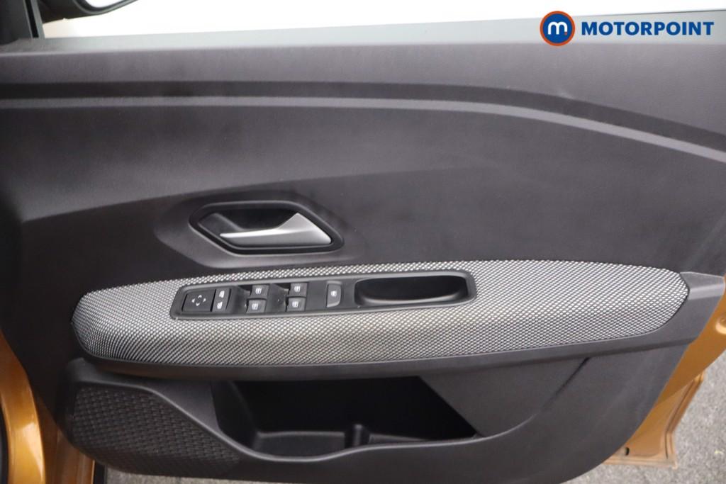 Dacia Sandero Stepway Expression Manual Petrol Hatchback - Stock Number (1641200) - 8th supplementary image