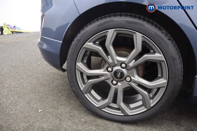 Ford Fiesta St-Line Edition Manual Petrol Hatchback - Stock Number (1638962) - 5th supplementary image