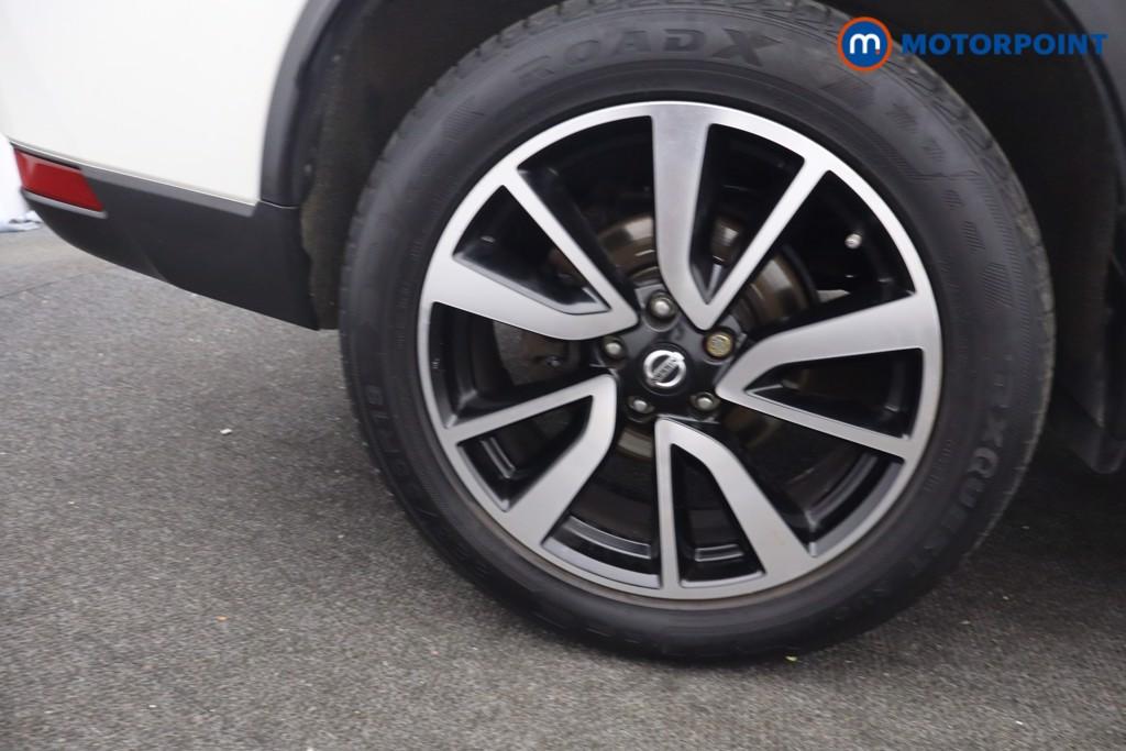 Nissan X-Trail Tekna Manual Diesel SUV - Stock Number (1650541) - 8th supplementary image