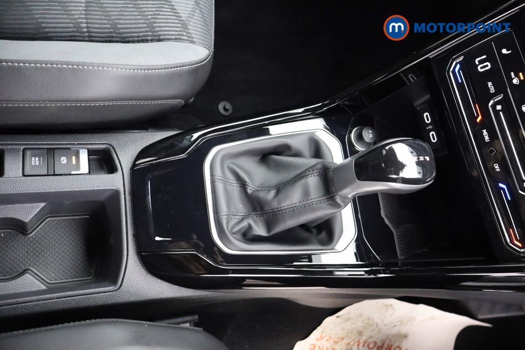 Volkswagen T-Roc Black Edition Automatic Petrol SUV - Stock Number (1646729) - 8th supplementary image
