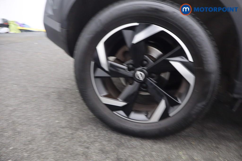 Nissan Juke N-Connecta Manual Petrol SUV - Stock Number (1642328) - 8th supplementary image