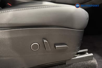 Tesla Model Y Long Range Automatic Electric SUV - Stock Number (1648027) - 25th supplementary image
