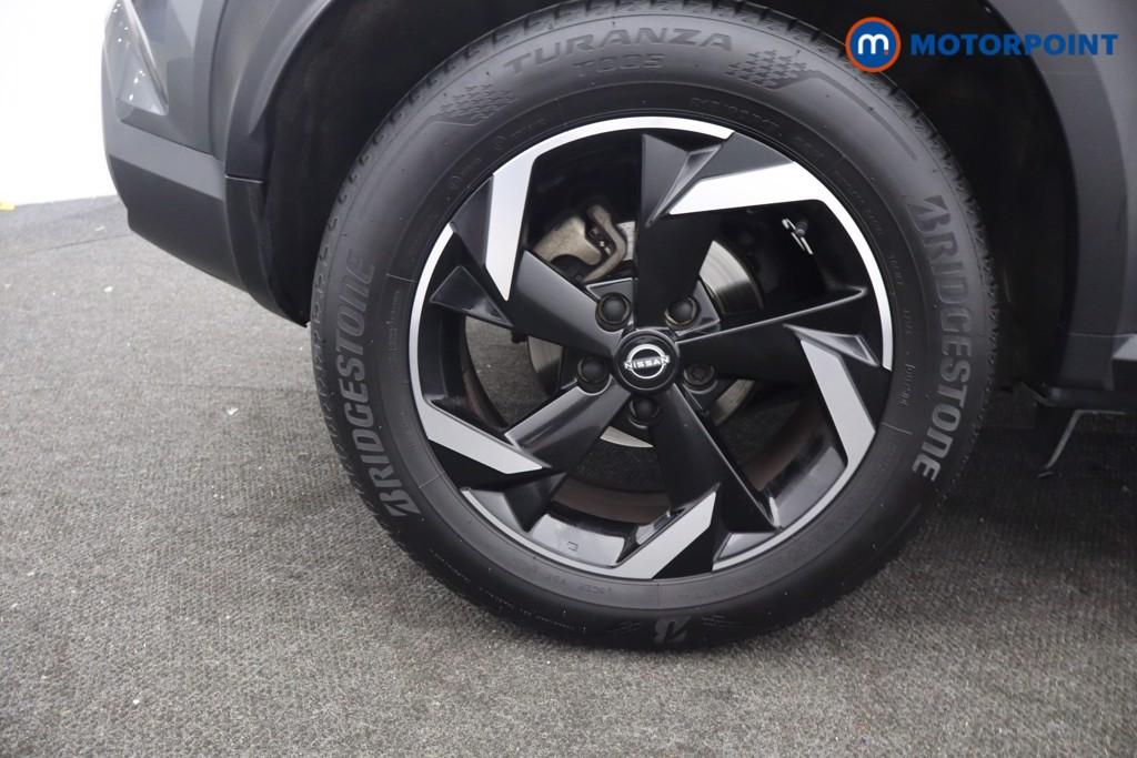 Nissan Juke N-Connecta Automatic Petrol SUV - Stock Number (1652383) - 8th supplementary image