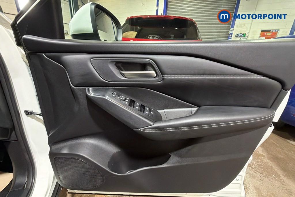Nissan Qashqai Acenta Premium Automatic Petrol SUV - Stock Number (1644798) - 19th supplementary image