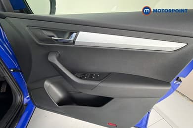 Skoda Karoq Se Technology Manual Petrol SUV - Stock Number (1647329) - 19th supplementary image