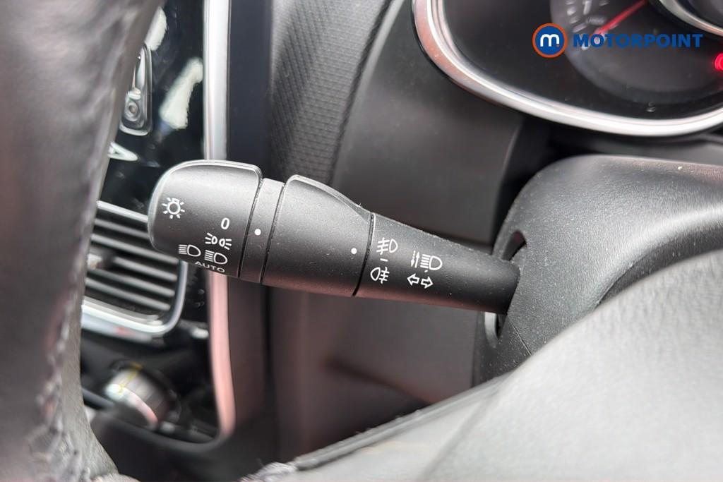 Renault Clio Dynamique Nav Manual Petrol Hatchback - Stock Number (1649118) - 18th supplementary image
