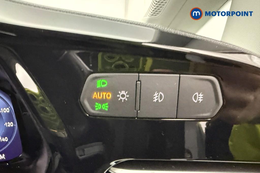 Ford Transit Connect Limited Automatic Petrol Plug-In Hybrid Panel Van - Stock Number (1652700) - 8th supplementary image