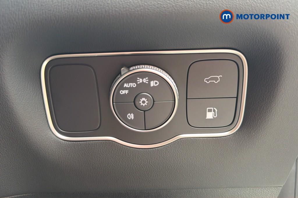 Chery Tiggo 8 Summit Automatic Petrol Plug-In Hybrid SUV - Stock Number (1635171) - 18th supplementary image