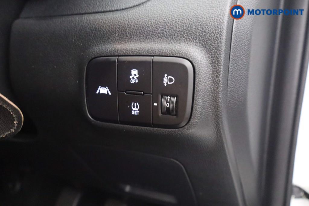 Hyundai I10 Premium Manual Petrol Hatchback - Stock Number (1653447) - 8th supplementary image