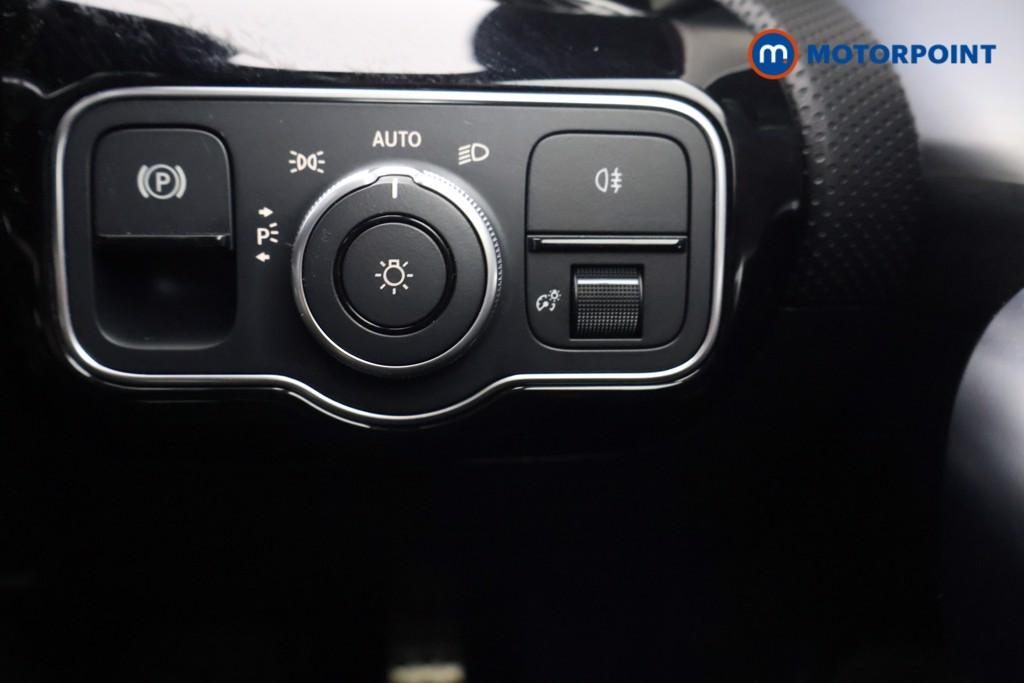 Mercedes-Benz A Class Amg Line Premium Edition Automatic Petrol Hatchback - Stock Number (1650973) - 8th supplementary image