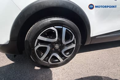 Renault Captur Iconic Automatic Petrol SUV - Stock Number (1646631) - 43rd supplementary image