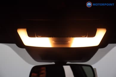 Nissan Juke N-Connecta Manual Petrol SUV - Stock Number (1651237) - 2nd supplementary image