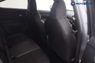 Nissan Juke N-Connecta Manual Petrol SUV - Stock Number (1651237) - 16th supplementary image