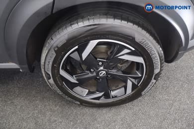 Nissan Juke N-Connecta Manual Petrol SUV - Stock Number (1651237) - 28th supplementary image