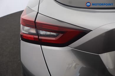 Nissan Juke N-Connecta Manual Petrol SUV - Stock Number (1651237) - 40th supplementary image