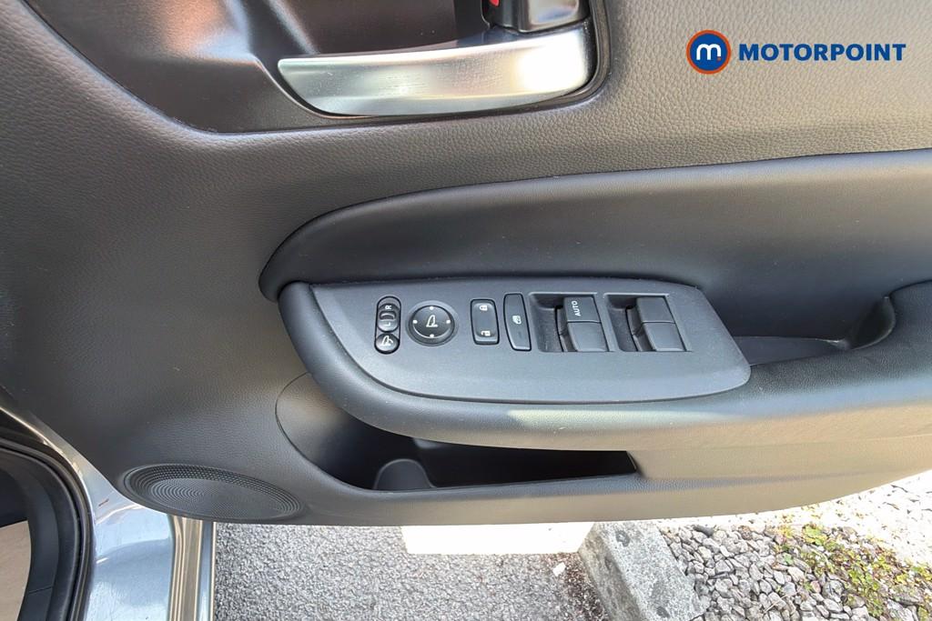 Honda Jazz SR Automatic Petrol-Electric Hybrid Hatchback - Stock Number (1643936) - 20th supplementary image